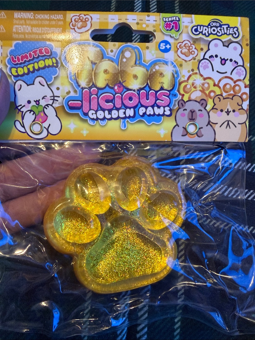 Taba-licious Golden Paw 🐾